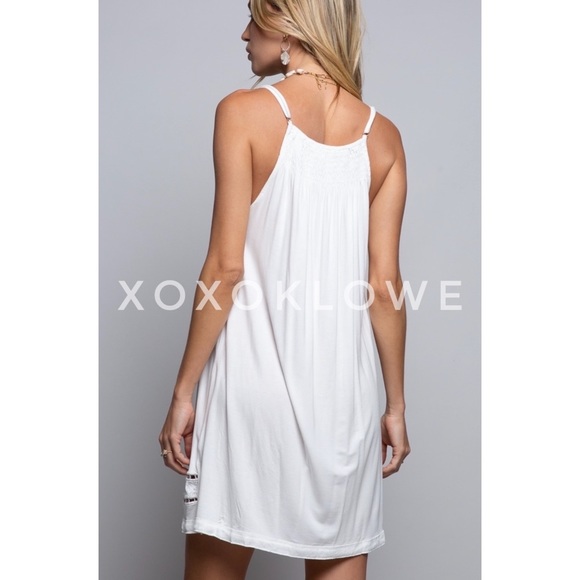 POL Ivory Embroidered Cutwork Sleeveless Dress - Picture 5 of 11